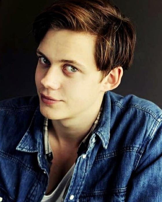 billskarsgard_ | Instagram