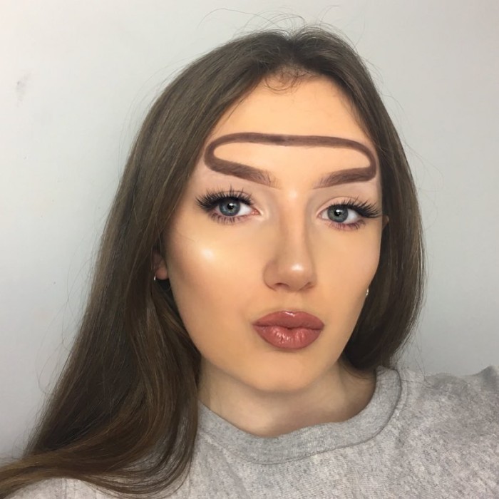 Hannahdoesmakeupp | Instagram