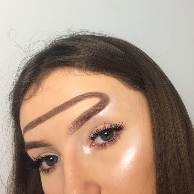 Hannahdoesmakeupp | Instagram