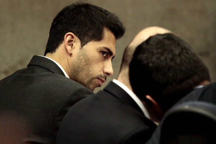 Justicia descarta sobreseimiento a Johnny Herrera por manejar sin licencia de conducir