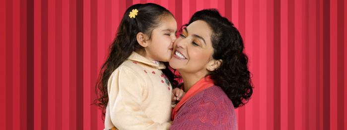 'Los 80': Anita echó al agua a su hermano Félix con una inolvidable frase