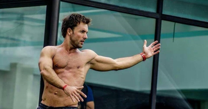 Mister Teletón: Conoce al ex chico Yingo que arrasa con sus abdominales de acero