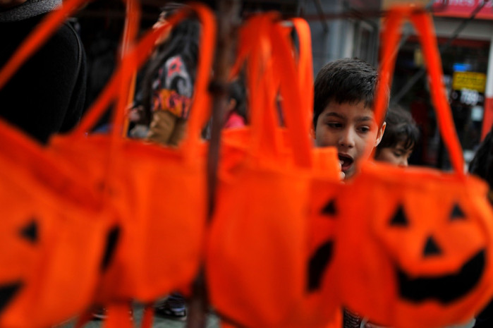 Niño de 12 años sufrió feroz golpiza en Las Condes: Pedía dulces en Halloween