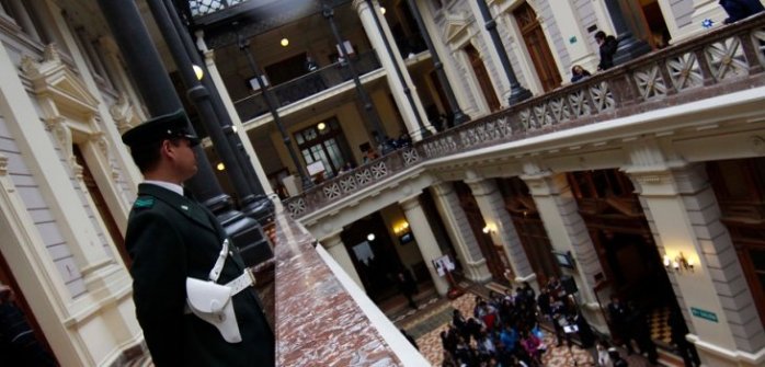 Condenan al Fisco a pagar millonaria indemnización a ex prisioneros de Isla Dawson