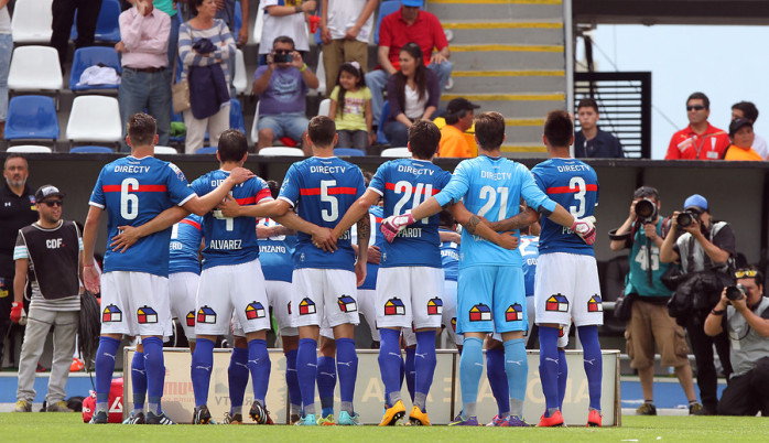 Burlas en Twitter desata nueva camiseta de arquero de la 'U' Católica