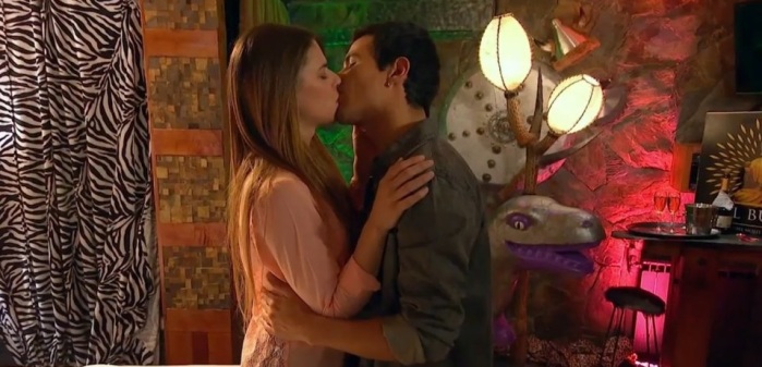 María Jesús de 'Pituca sin Lucas' se atrevió: Tuvo su primera vez con Salvador