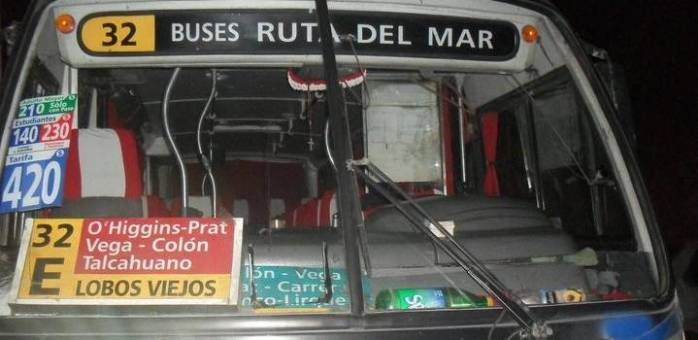 Conmoción: Chofer de micro del Gran Concepción bajó a patadas a abuelito