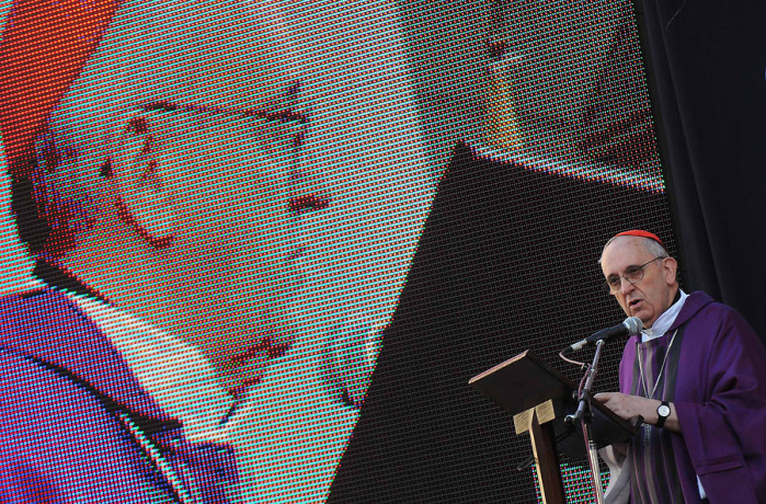 Papa rompe las reglas y nombra como nuevos cardenales a curas desconocidos