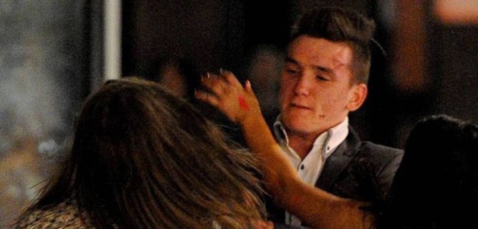 Reino Unido: Conmoción por brutal golpiza a mujer a minutos del Año Nuevo