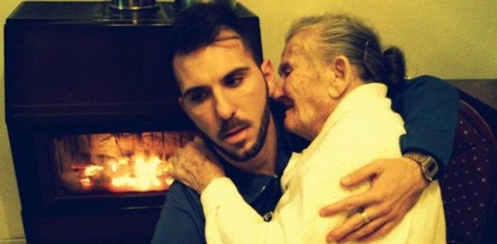 El conmovedor mensaje de un joven italiano cuya abuela sufre Alzheimer