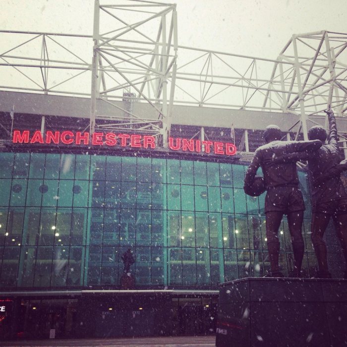 Escándanlo en ManU: Jugador habría sido grabado teniendo sexo en una disco