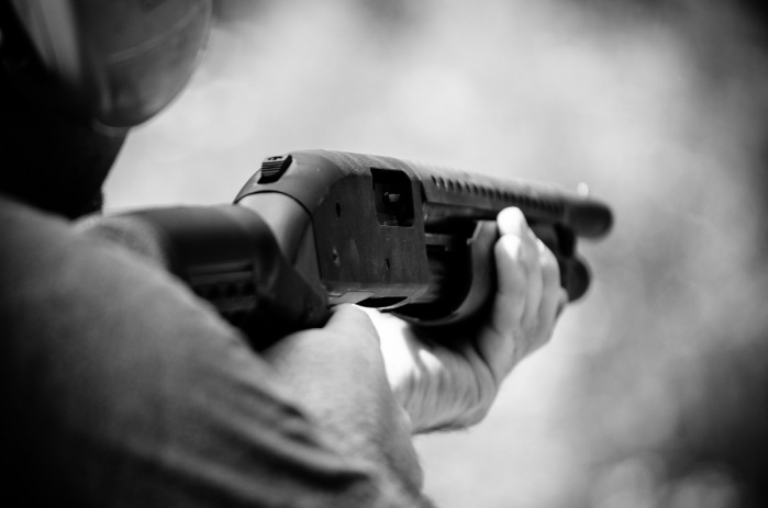 Mujer que buscaba al alcalde de San Nicolás armada con una escopeta quedó detenida