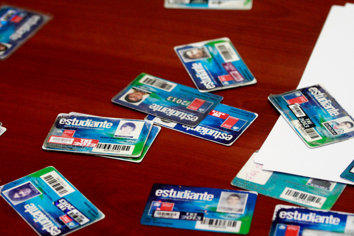 Valdivia: Suspenden recorrido de taxibús por no respetar tarifa escolar en verano