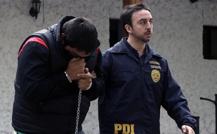 Hombre apuñaló e intentó asfixiar a su hija de 7 años: Será formalizado el martes