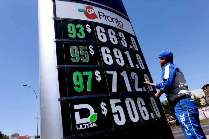 Su sexta alza consecutiva registrarán las bencinas este jueves