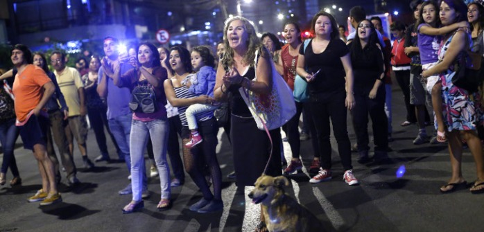 Dueño de restaurante chino habría ahorcado a su perro: Esto hicieron los animalistas