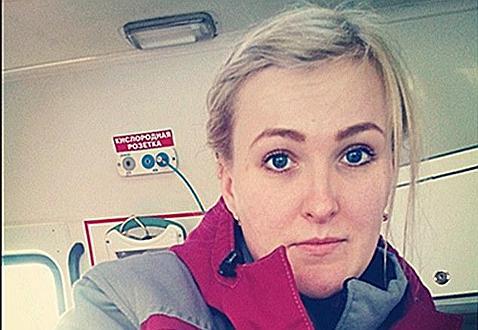 Cruel enfermera rusa se burlaba de los moribundos tomándose selfies: Fue despedida