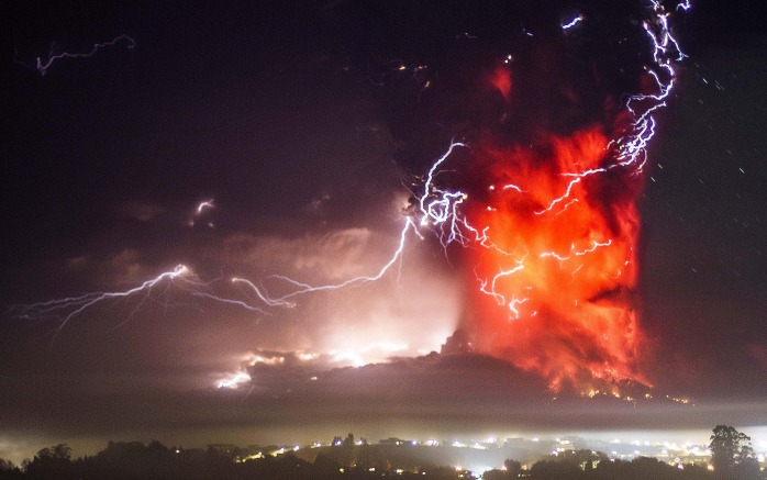 Las impresionantes imágenes que dejó la segunda erupción del volcán Calbuco