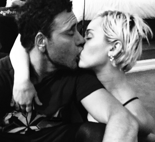 @Mertalas | Instagram