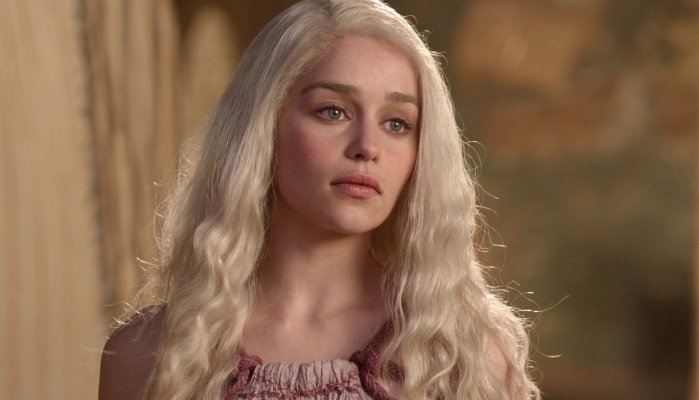 Actriz de 'Juego de Tronos' sorprende con irreconocible look en nuevo film