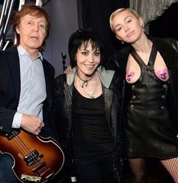 Miley Cyrus | Instagram