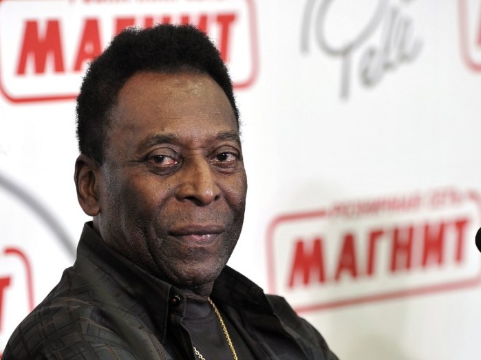 Pelé se recupera satisfactoriamente de nueva intervención quirúrgica