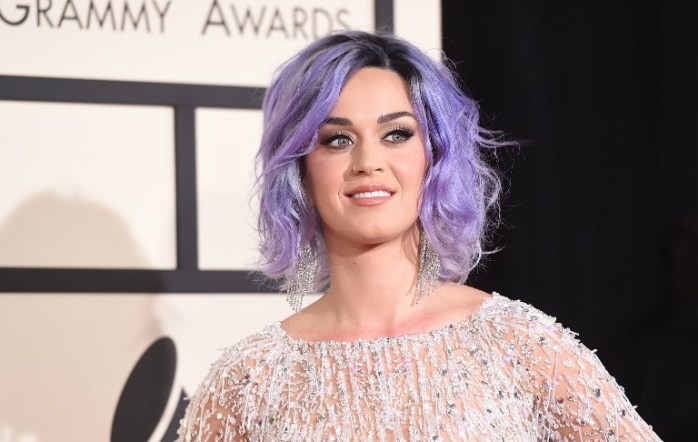 El repulsivo bocado que Katy Perry comió en su viaje por Tailandia