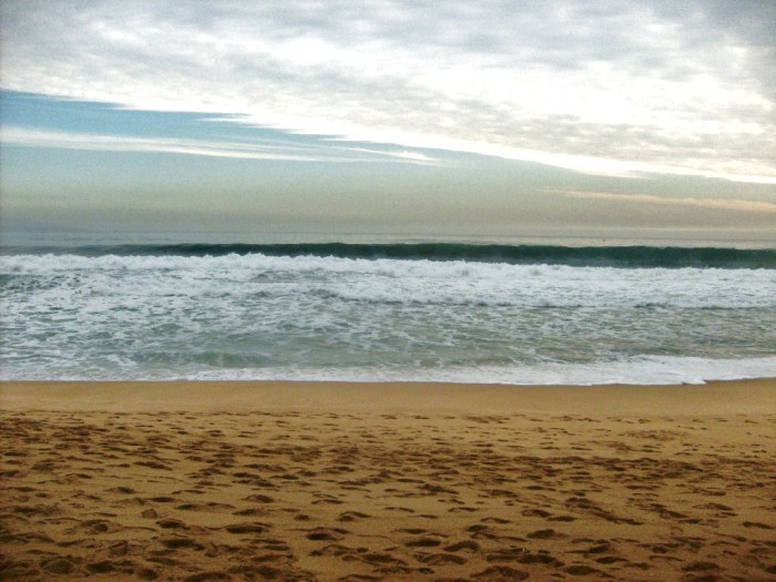 Cartagena: Ecuatoriano muere arrastrado por el mar al querer tomar una foto