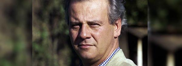 Murió producto de un cáncer Andrés 