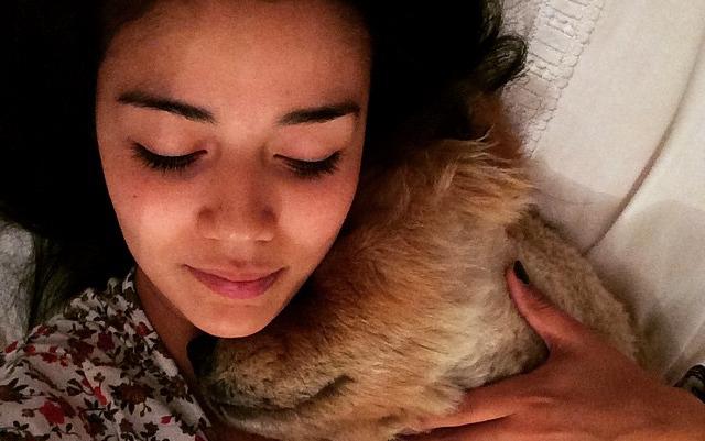 Steffi Méndez está bajoneada: su perrita debió ser operada