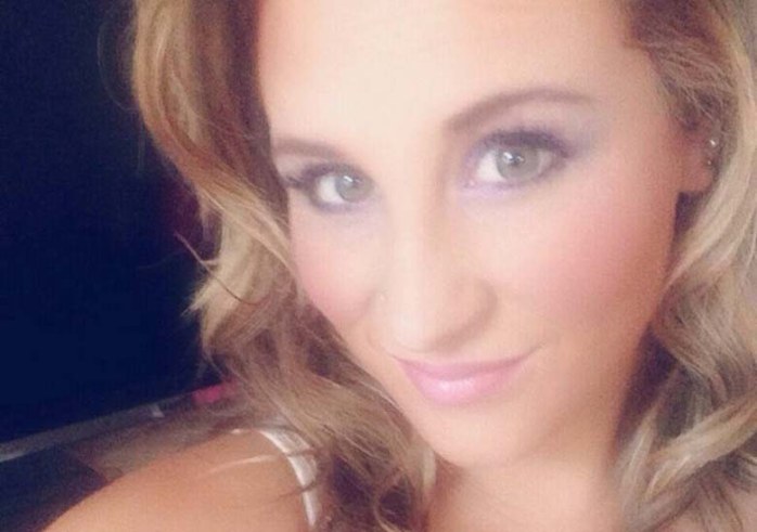 Madre quedó en shock tras hallar fotos de su hija de 8 años en sitio porno