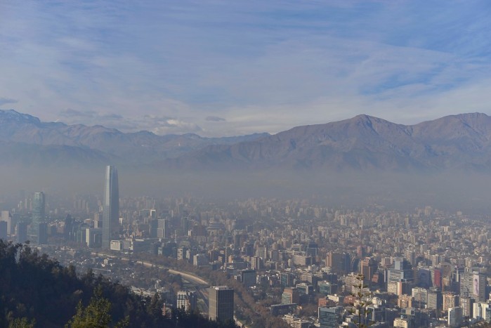 Intendencia Metropolitana mantiene preemergencia ambiental para este martes
