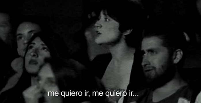 Espectadores terminaron aterrados con endemoniada broma en cine capitalino