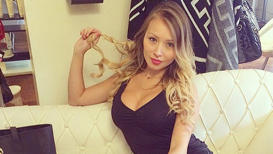 Parrillada hot: La sensual manera en que Daniella Chávez prepara sus asados