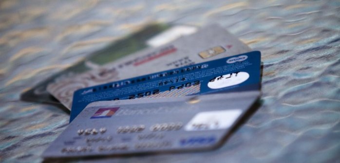 Denuncian clonación de tarjetas en tres puntos de Concepción: Llaman al autocuidado