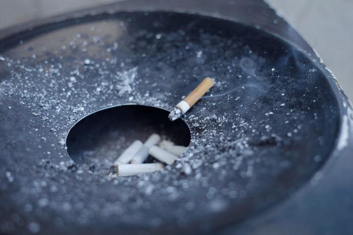 Tabacalera que agrupa a Kent y Lucky Strike anuncia cierre de operaciones en Chile