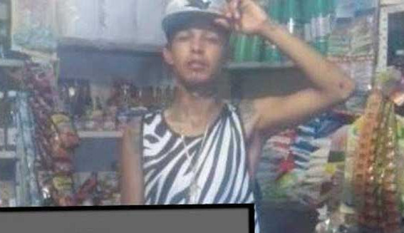 Joven mexicano anunció su entierro por Facebook y luego se quitó la vida