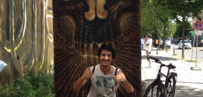 Estudiante chileno lleva un mes desaparecido en Europa: Inician su búsqueda