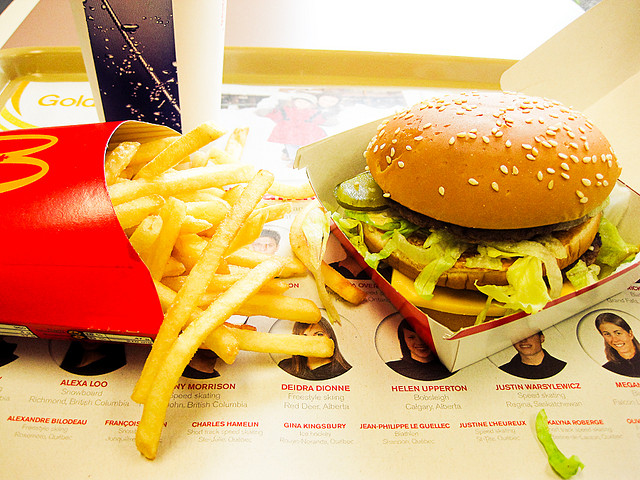 A Que Hora Sirven Hamburguesas En Mcdonalds