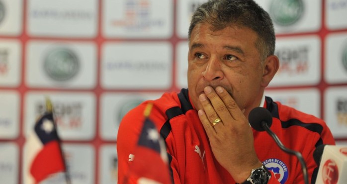 Claudio Borghi da lapidaria opinión respecto a actos de indisciplina de Vidal