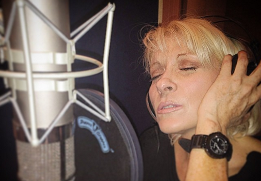 La muerte que enluta a la cantante popular “Yuri”