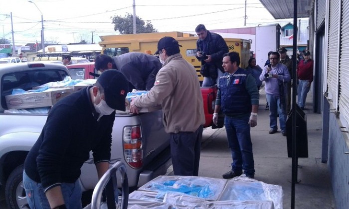 Cierran Supermercado Unimarc en San Clemente: tenía más de mil pollos en descomposición