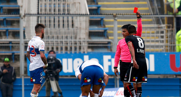 El duro castigo que le espera a colocolino que escupió a jugador de la 