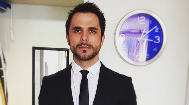 Álvaro Ballero estrenó nuevo corte de pelo debido a un 'condoro'