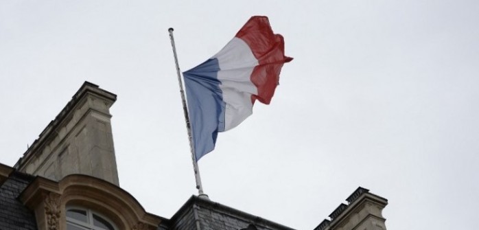 Identifican a presunto autor de ataque en París: sería de nacionalidad francesa