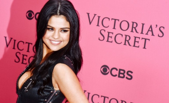 El sutil cambio con que Selena Gomez deslumbró en el show de Victoria's Secret