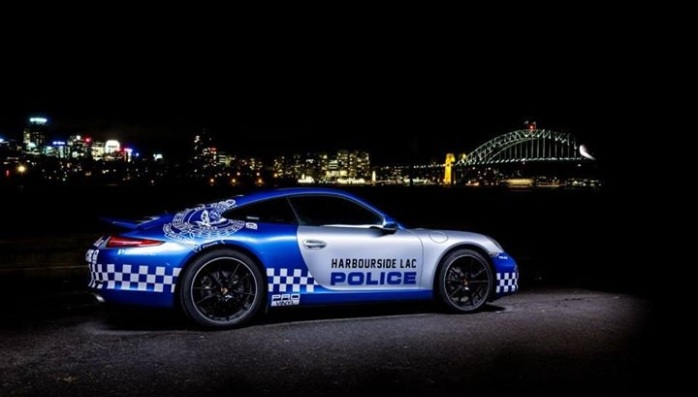 Llamaron a la policía por gritos de una mujer: Hallaron a sujeto asustado de una araña