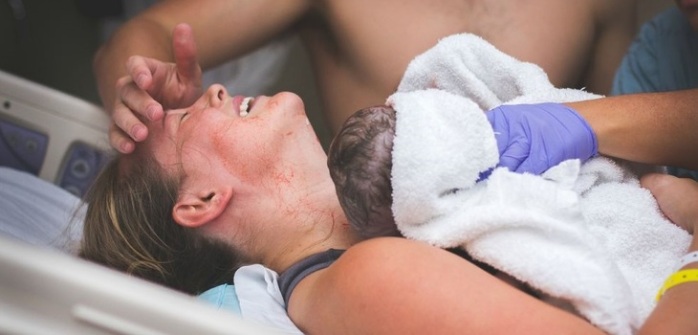 ¿Cómo se siente realmente dar a luz? 12 mujeres revelan sus experiencias