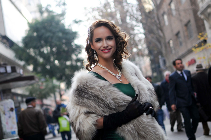 Juanita Ringeling posa semidesnuda para revista Cosas y cuenta detalles de viaje a EEUU