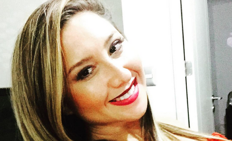 Generoso escote de Luli genera rencillas entre sus seguidores en Instagram